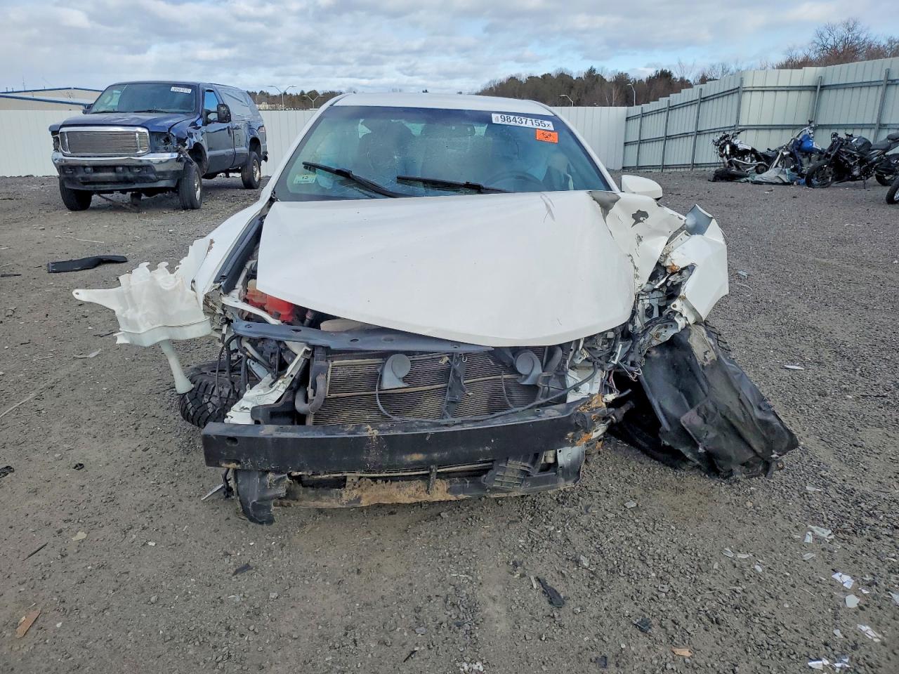 2012 TOYOTA CAMRY HYBRID photo 5