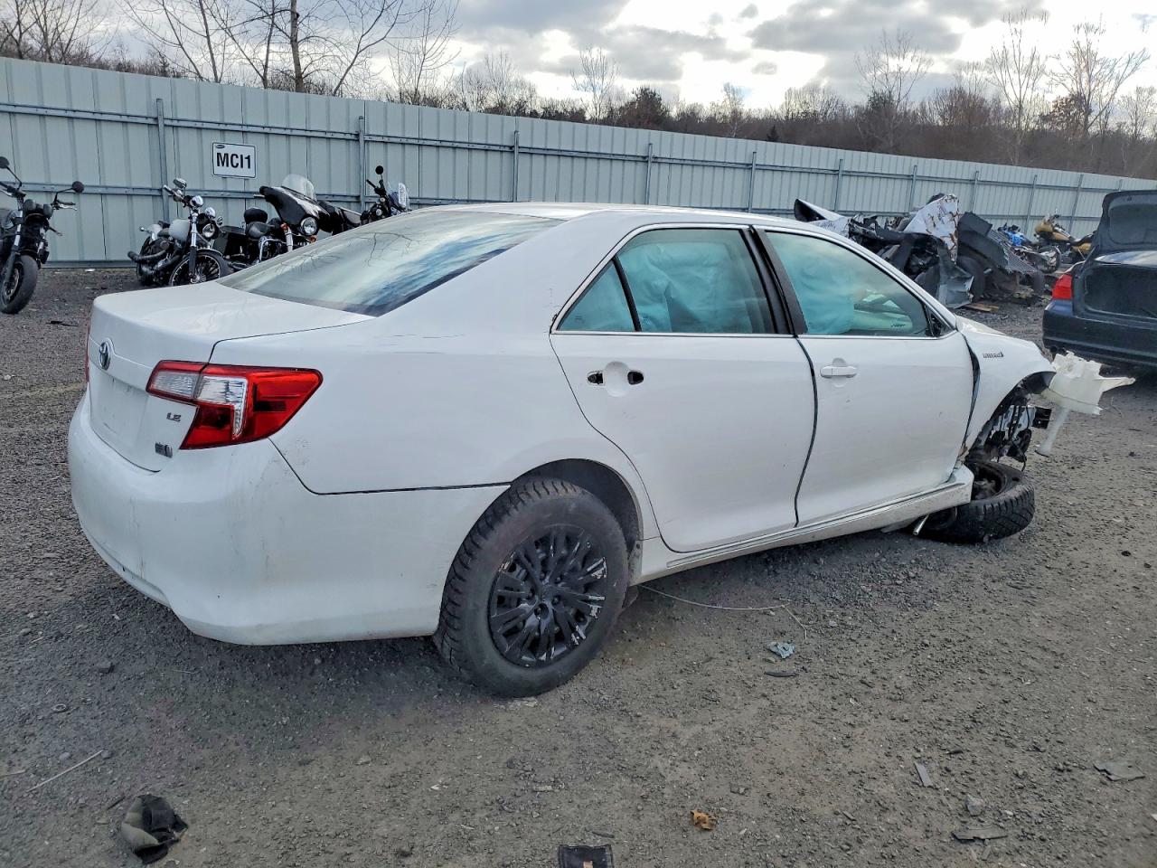 2012 TOYOTA CAMRY HYBRID photo 3