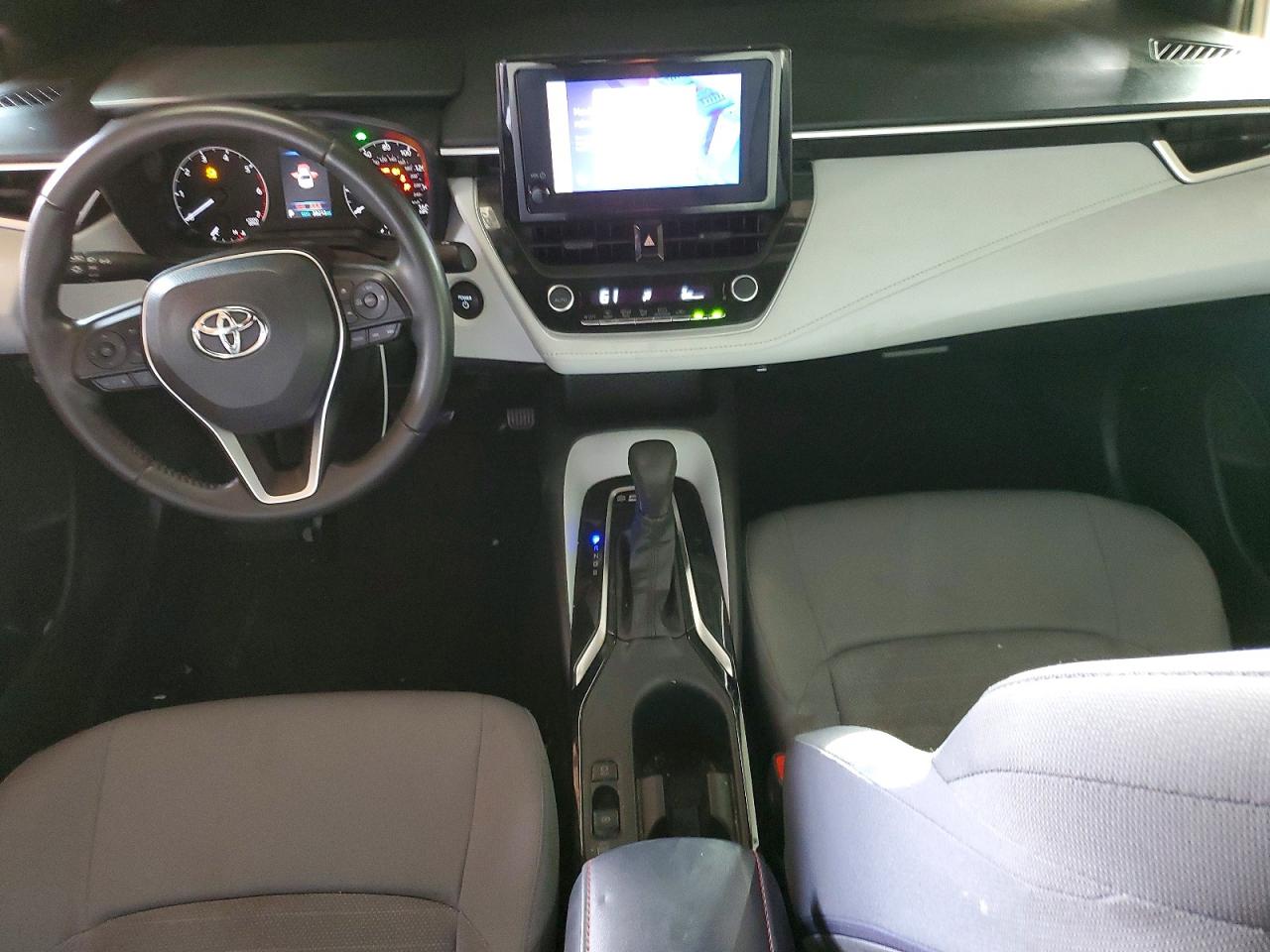 2023 TOYOTA COROLLA LE photo 8