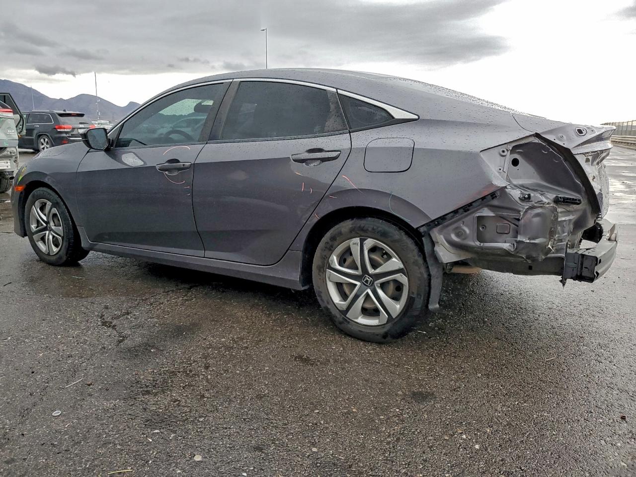 2016 HONDA CIVIC LX photo 4
