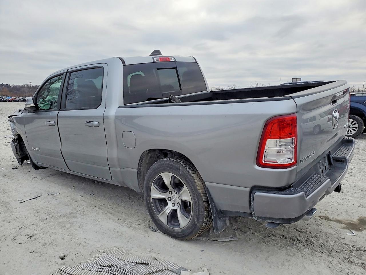 2021 RAM 1500 BIG HORN/LONE STAR photo 3