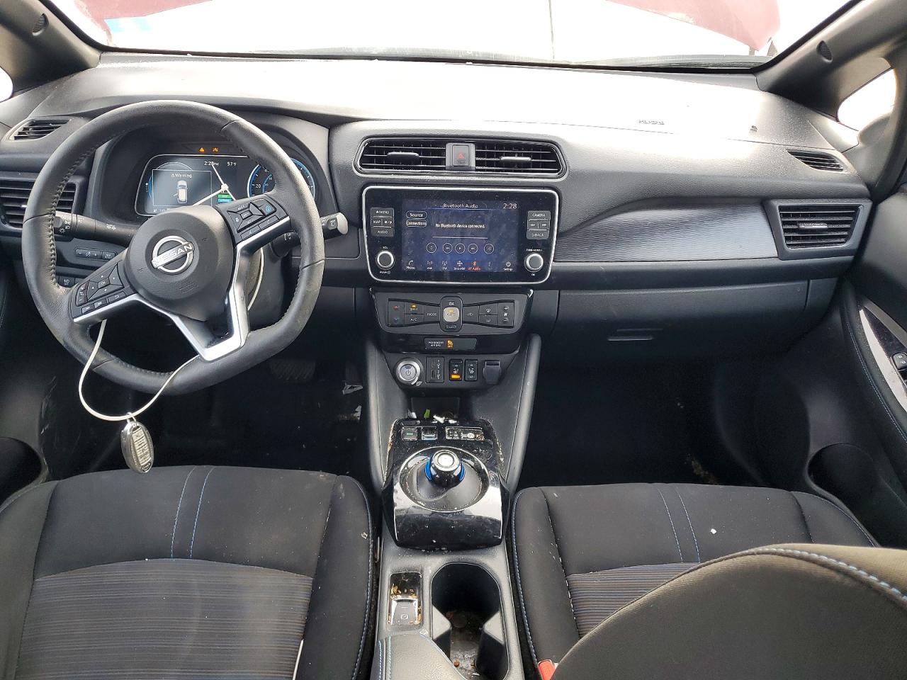 2025 NISSAN LEAF SV PLUS photo 8