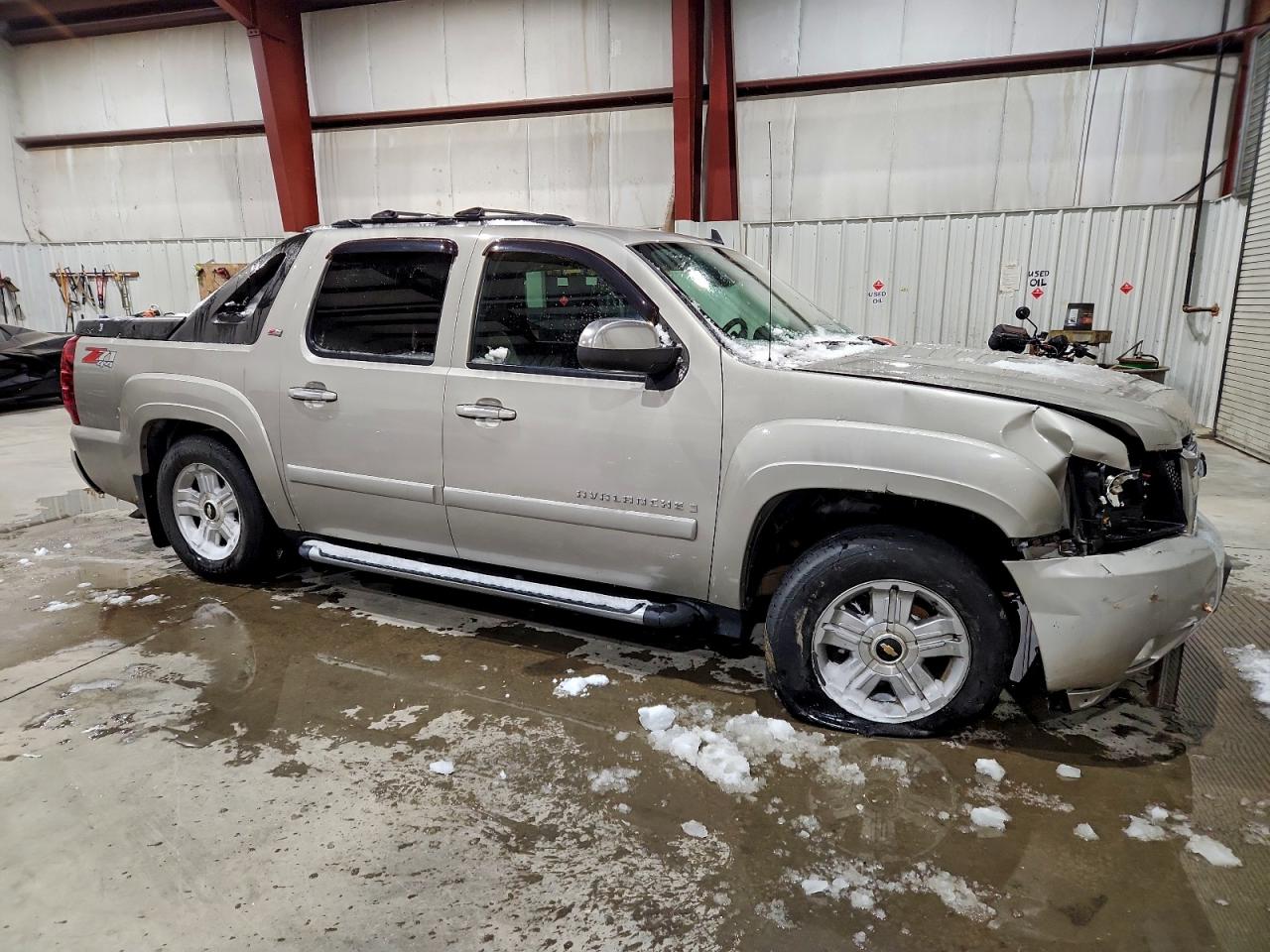2007 CHEVROLET AVALANCHE K1500 photo 4