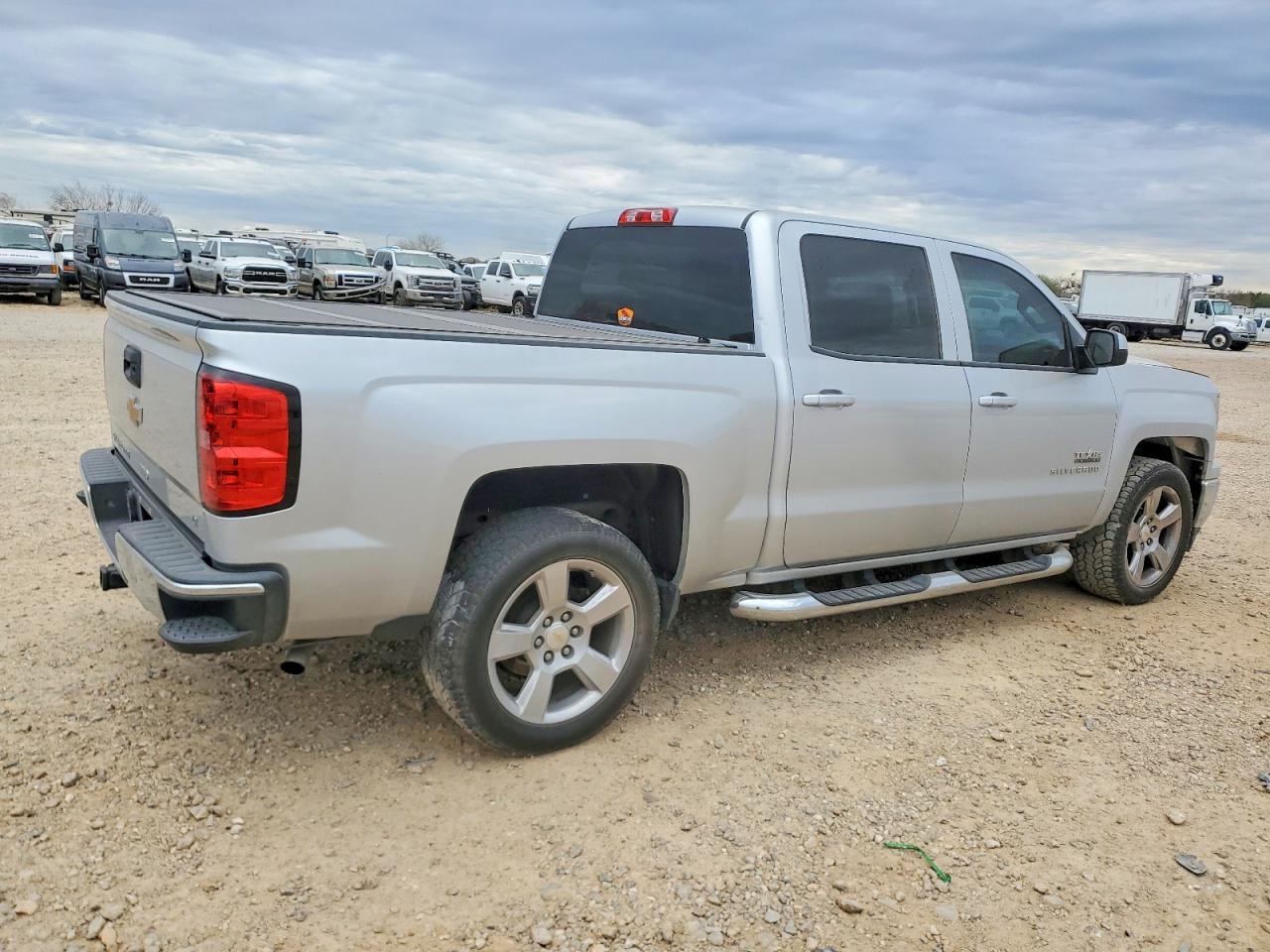 2014 CHEVROLET SILVERADO C1500 LT photo 3