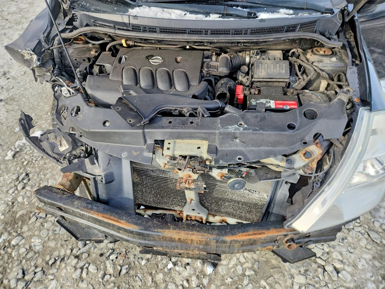 2011 NISSAN VERSA S photo 11