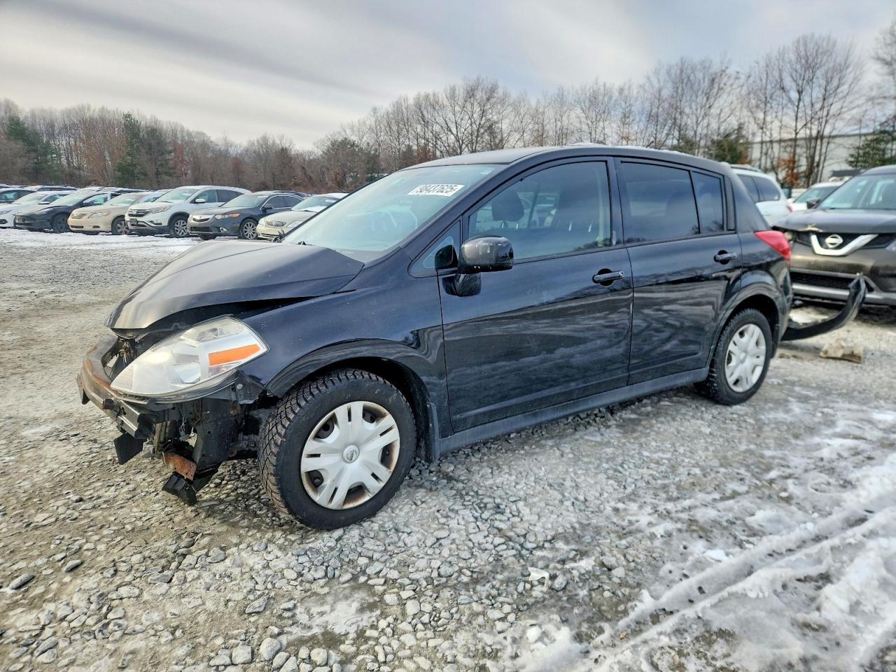 2011 NISSAN VERSA