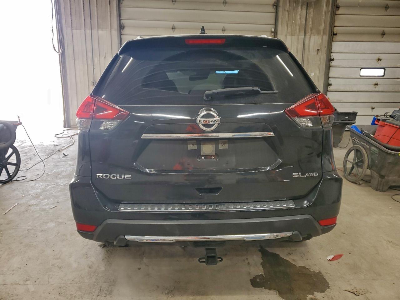 2018 NISSAN ROGUE S photo 6