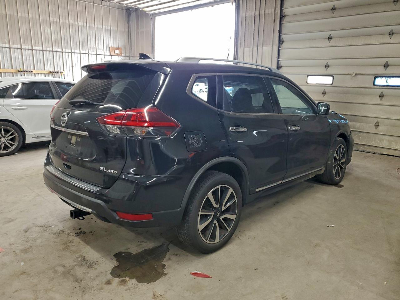 2018 NISSAN ROGUE S photo 3