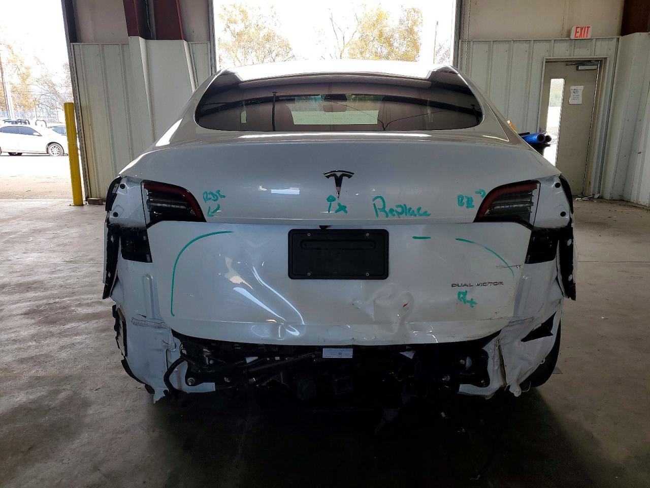 2021 TESLA MODEL Y photo 6