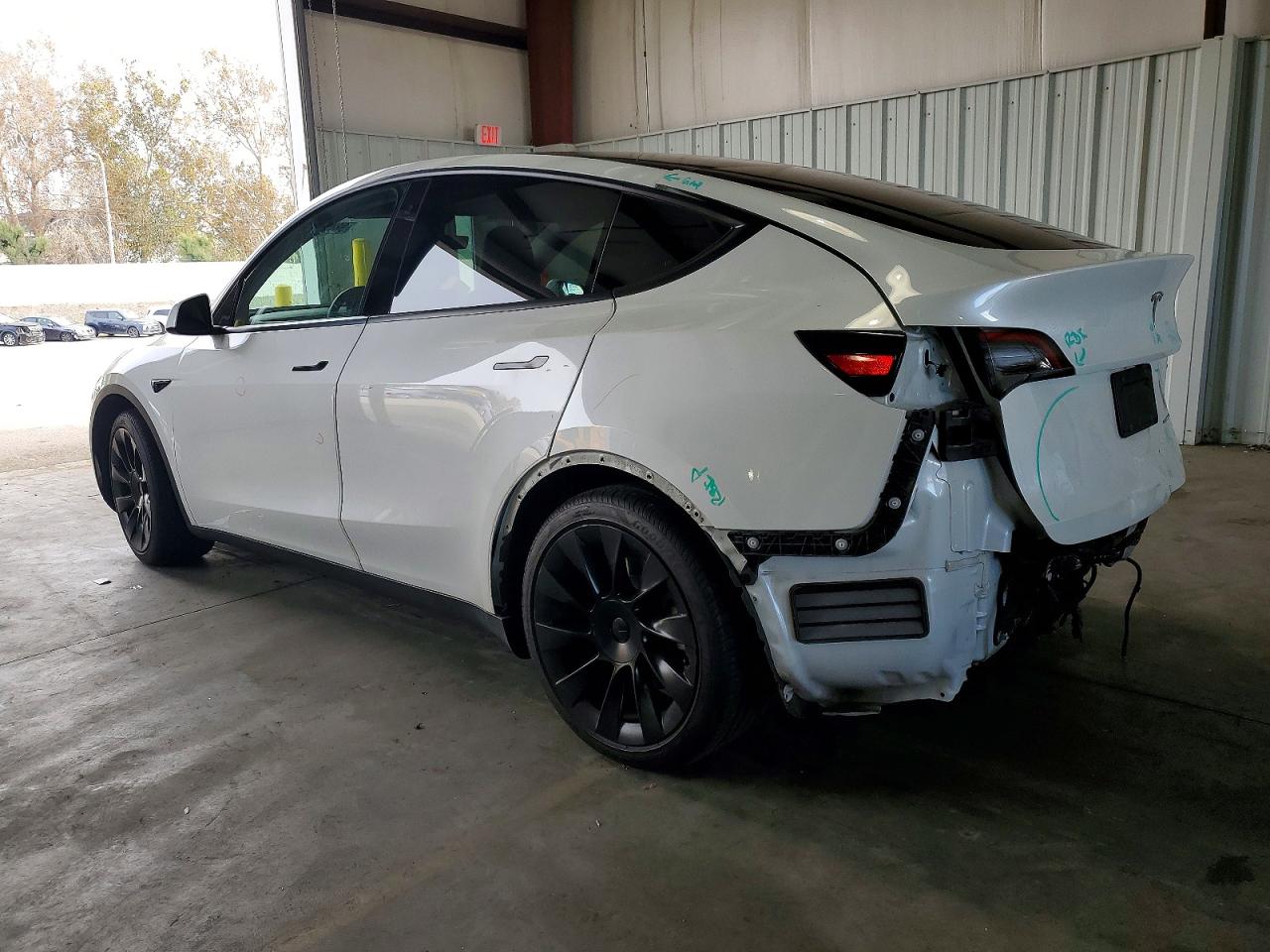 2021 TESLA MODEL Y photo 2