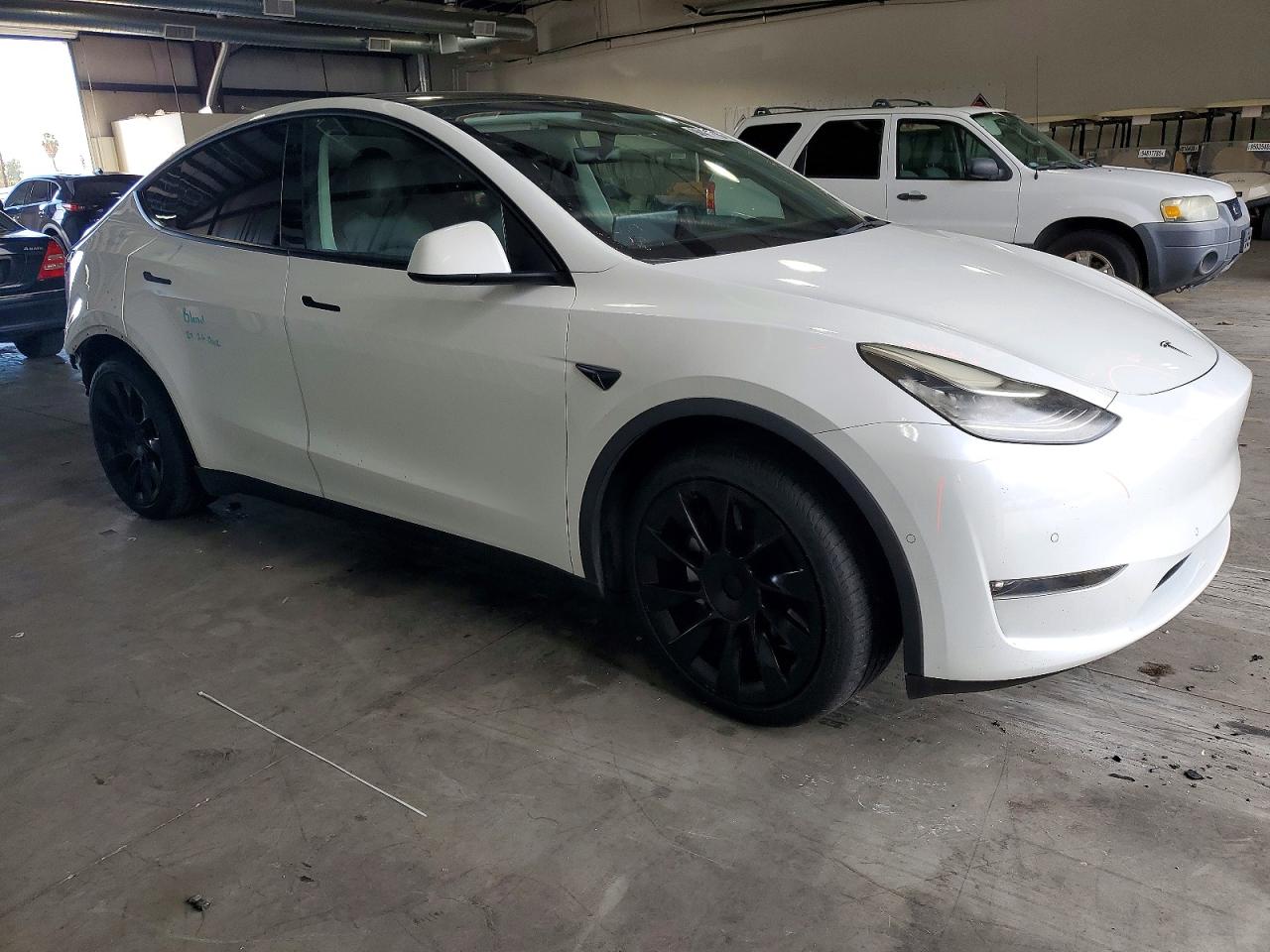 2021 TESLA MODEL Y photo 4