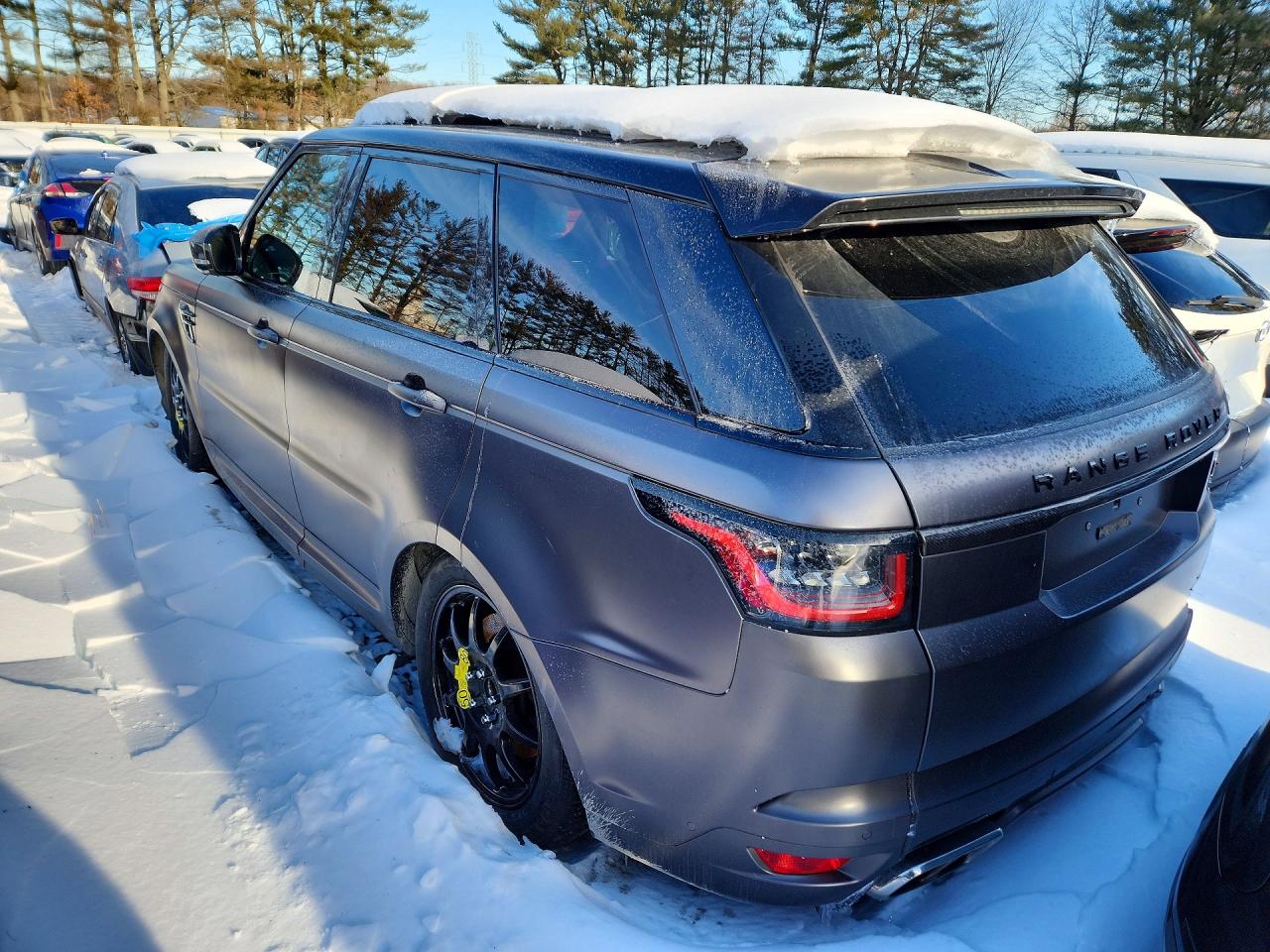 2020 LAND ROVER RANGE ROVER SPORT SVR photo 2