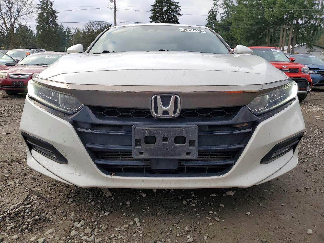 2018 HONDA ACCORD SPORT photo 5