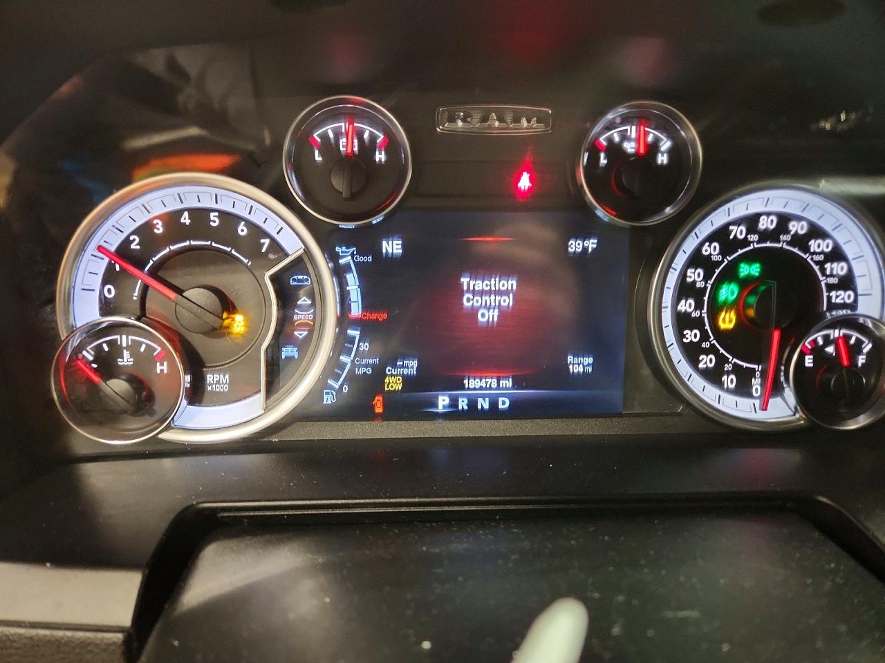 2013 RAM 1500 SPORT photo 25