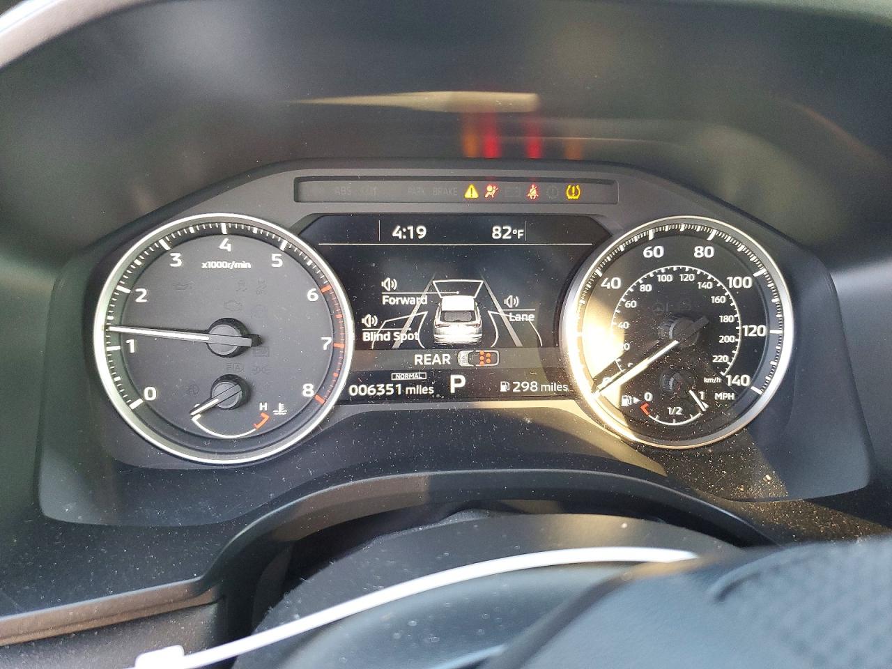 2024 MITSUBISHI OUTLANDER SE photo 33