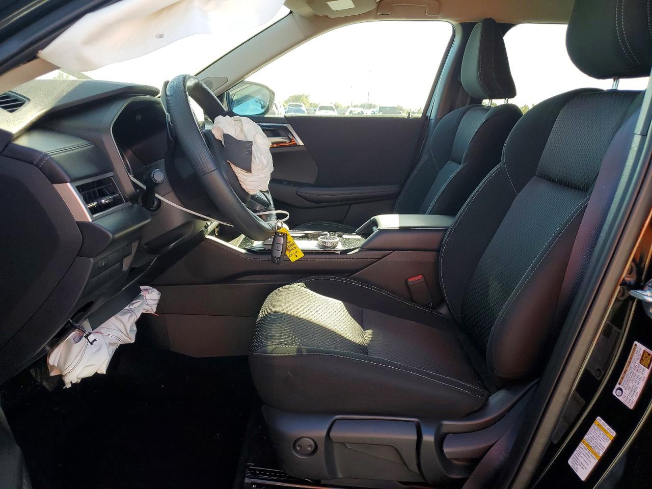 2025 MITSUBISHI OUTLANDER ES photo 13