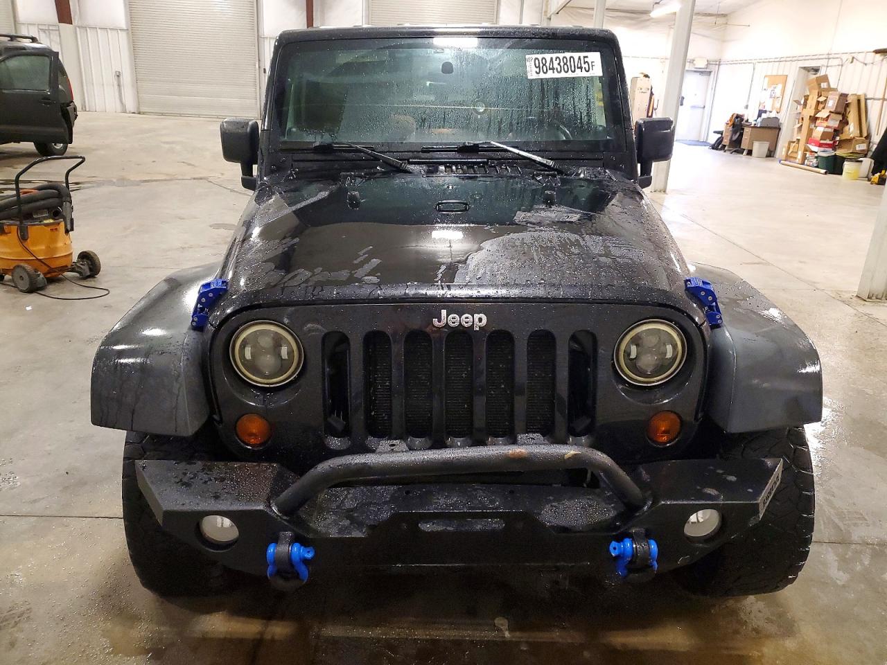 2010 JEEP WRANGLER SPORT photo 5