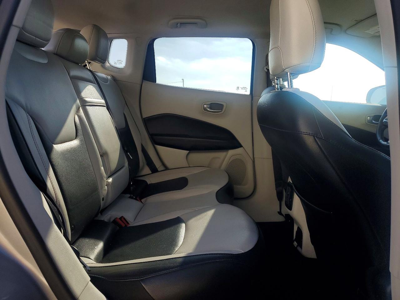 2019 JEEP COMPASS LIMITED photo 11