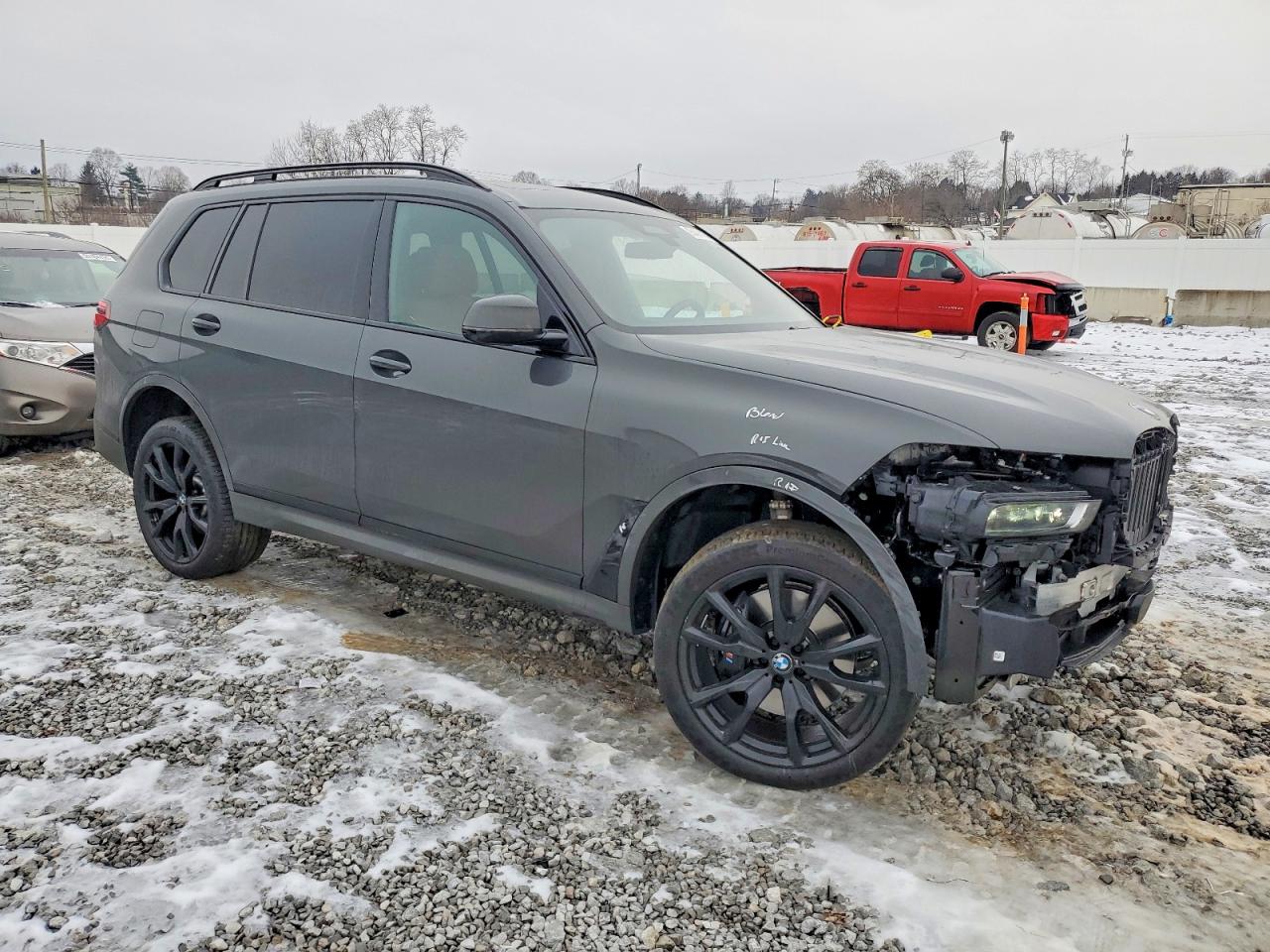 2025 BMW X7 XDRIVE40I photo 4