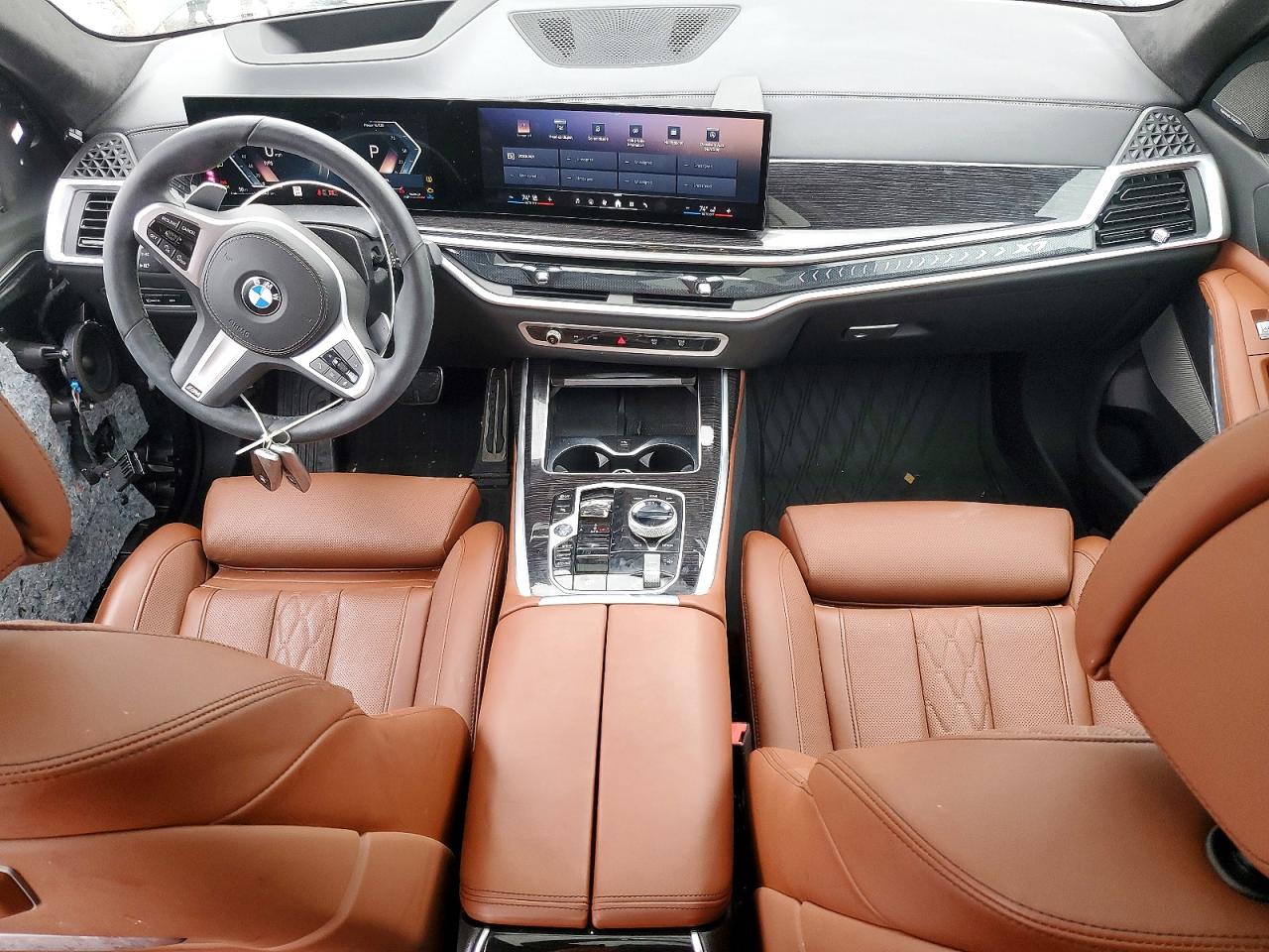 2025 BMW X7 XDRIVE40I photo 8