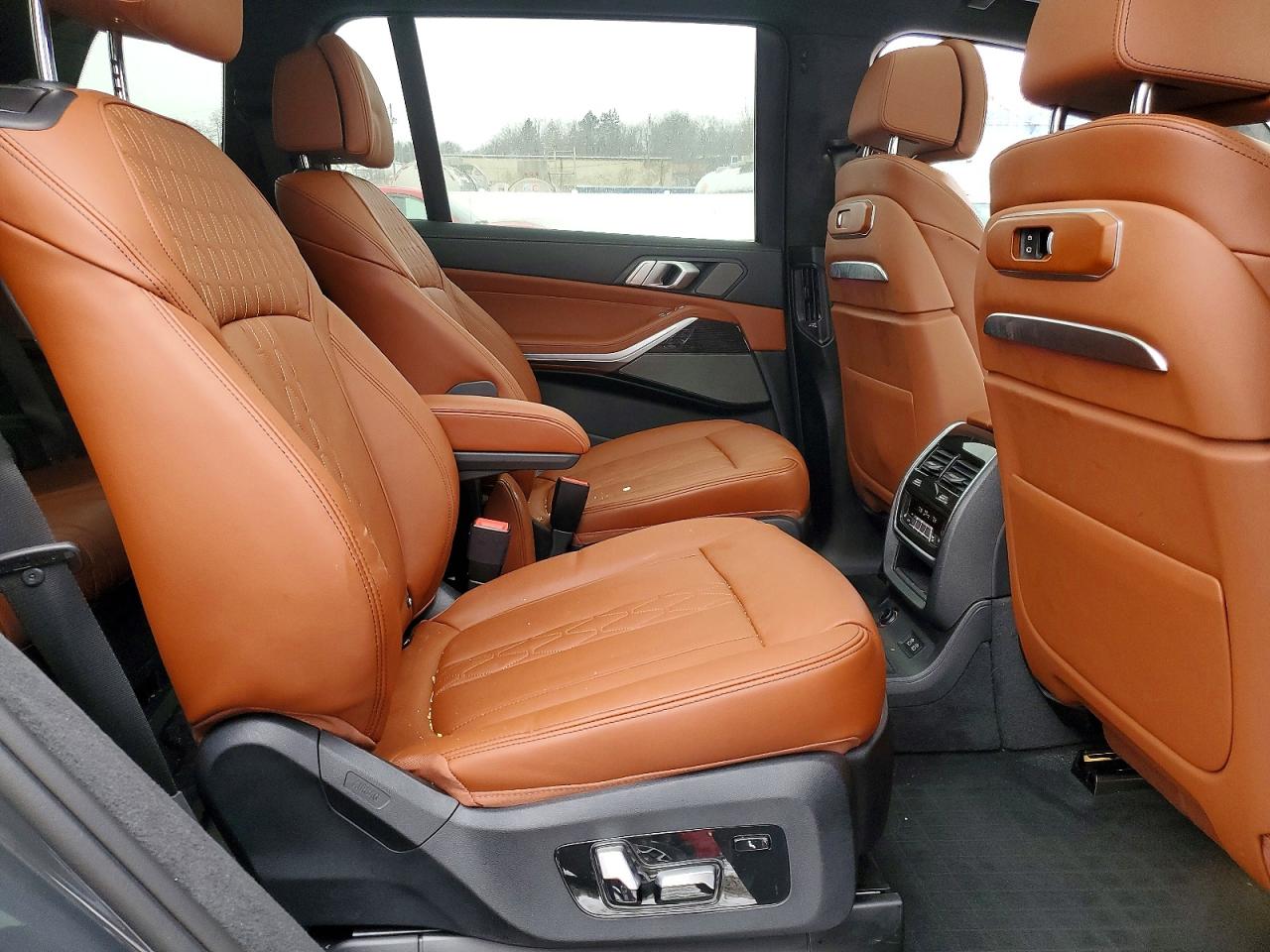 2025 BMW X7 XDRIVE40I photo 11
