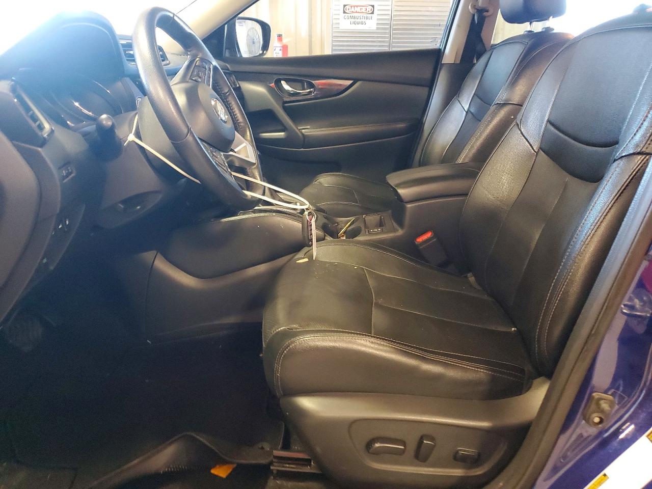 2019 NISSAN ROGUE S photo 13