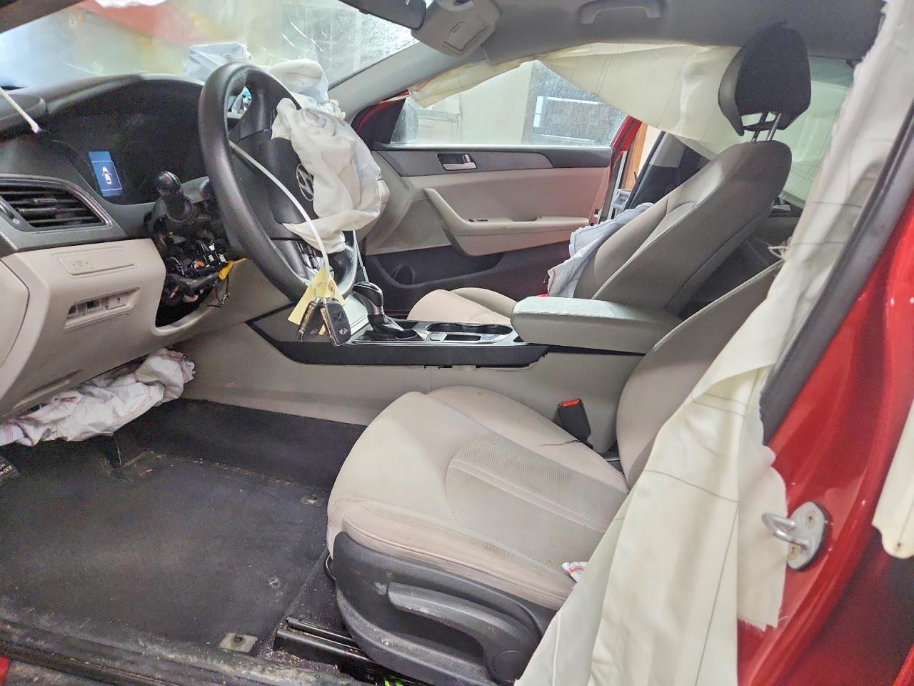 2017 HYUNDAI SONATA SE photo 7