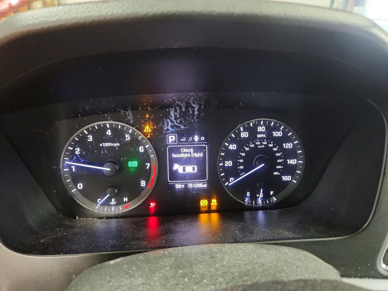 2017 HYUNDAI SONATA SE photo 9