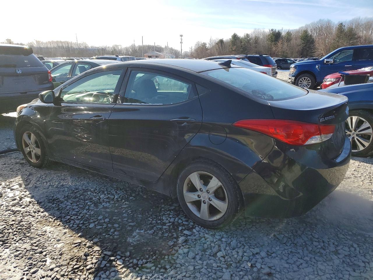 2013 HYUNDAI ELANTRA GLS photo 2