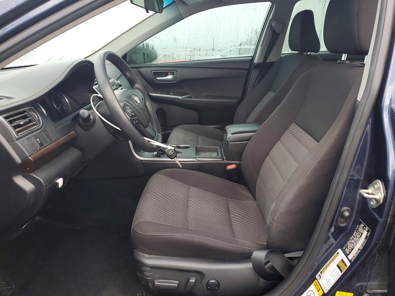 2017 TOYOTA CAMRY LE photo 7