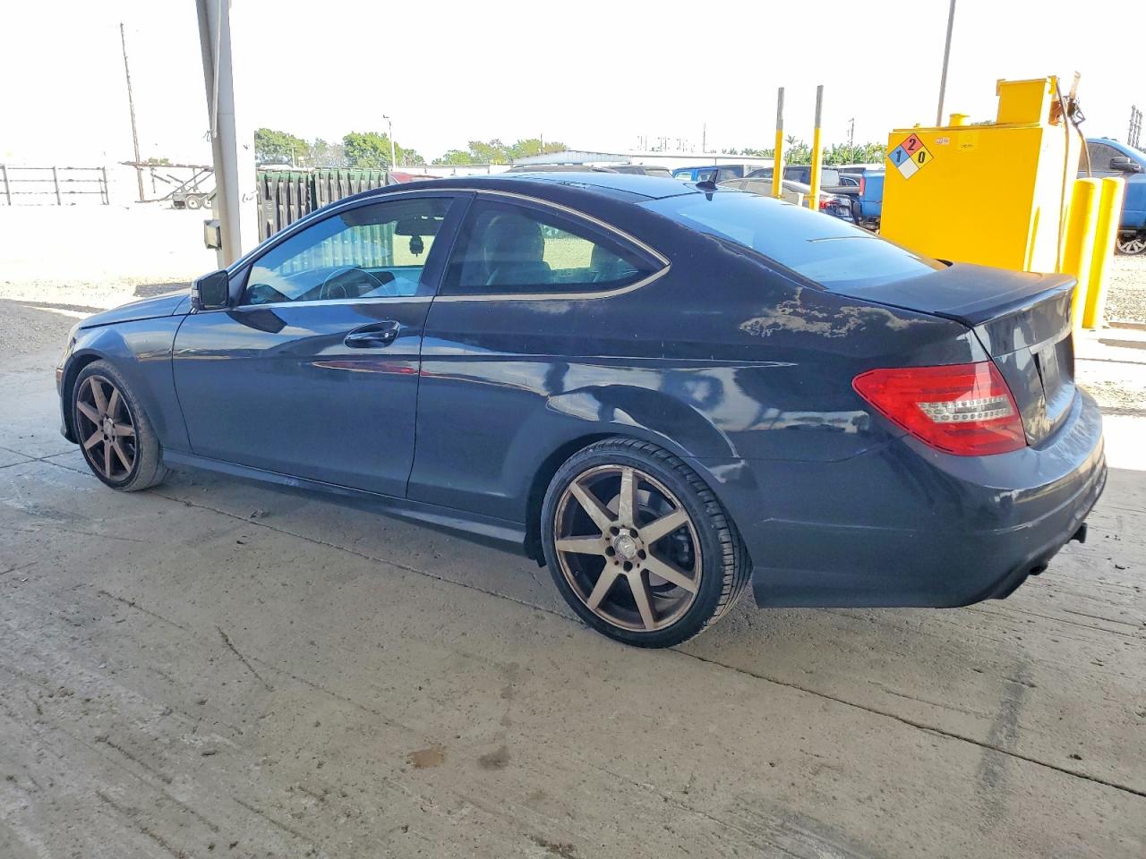 2013 MERCEDES-BENZ C 250 photo 2