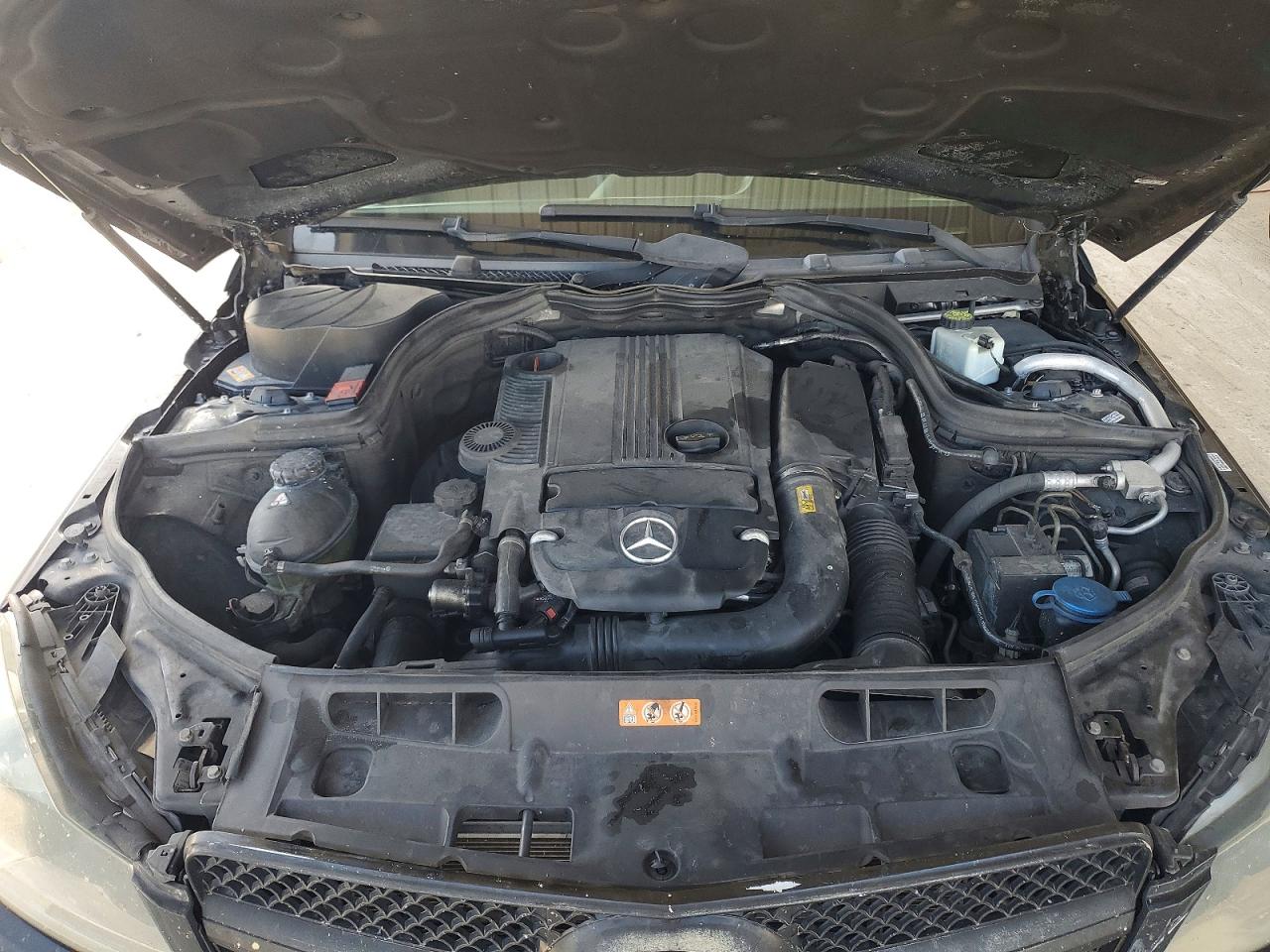 2013 MERCEDES-BENZ C 250 photo 11