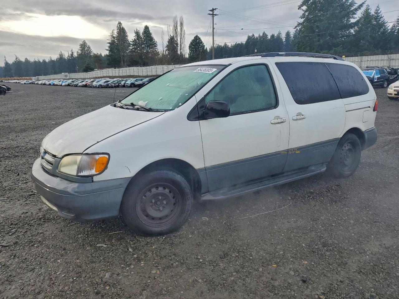 2002 TOYOTA SIENNA