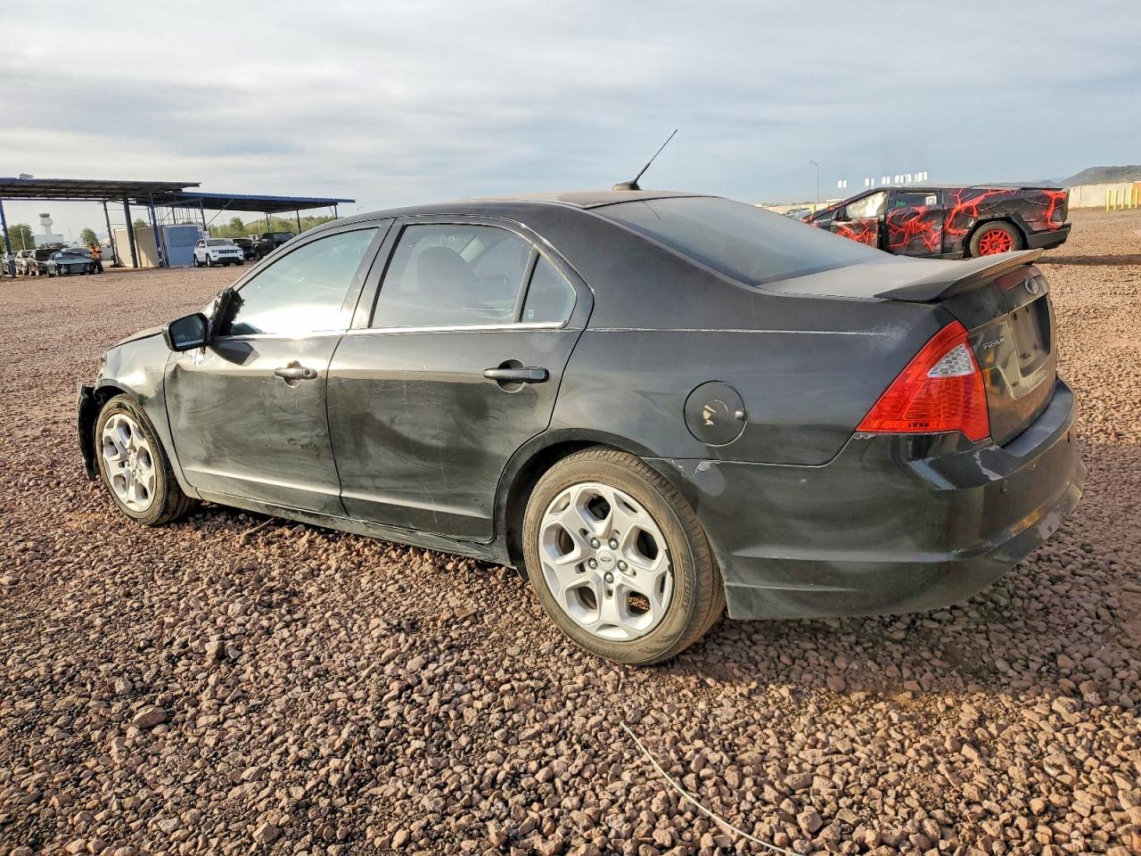 2010 FORD FUSION SE photo 2