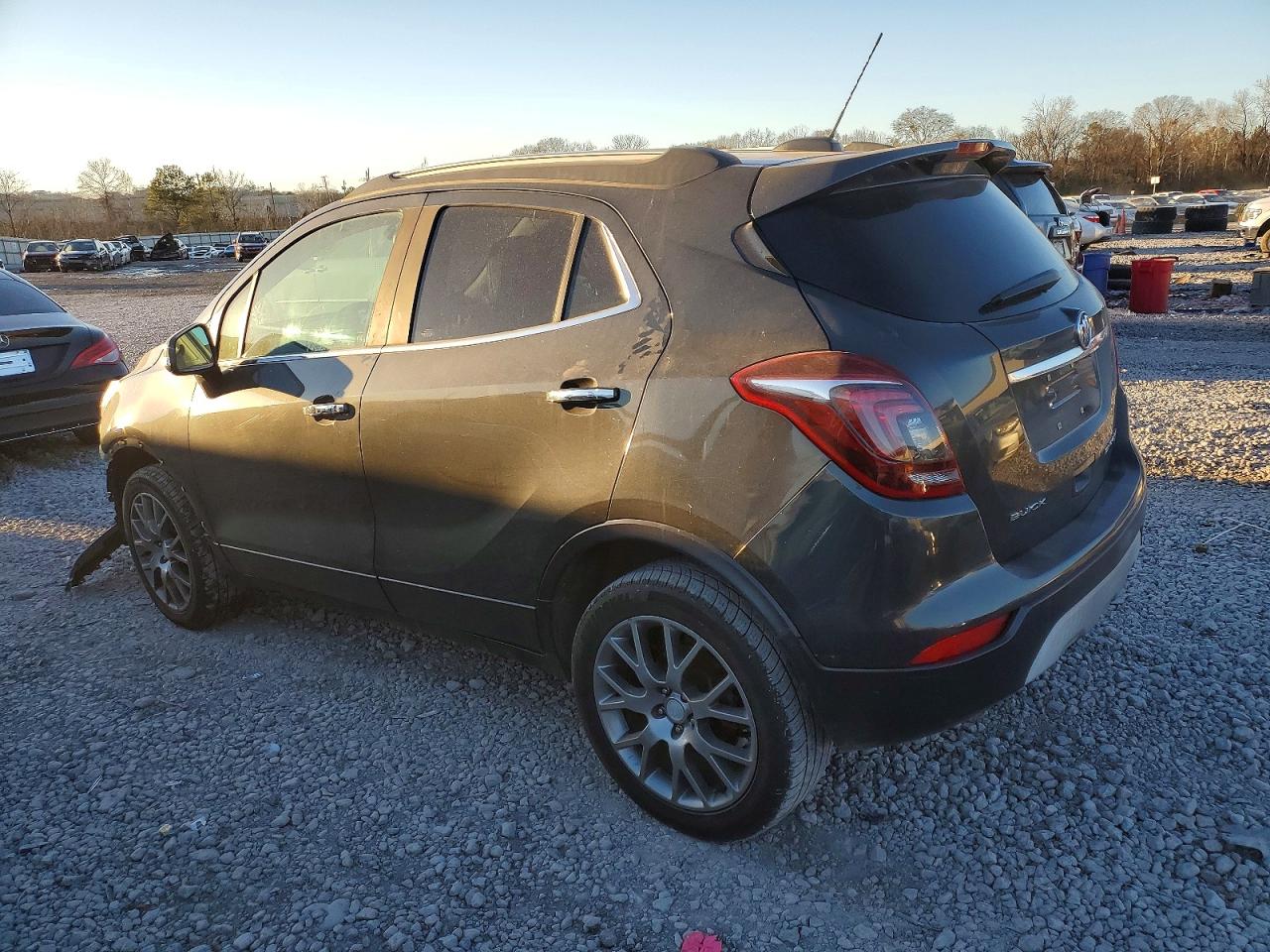 2017 BUICK ENCORE SPORT TOURING photo 2