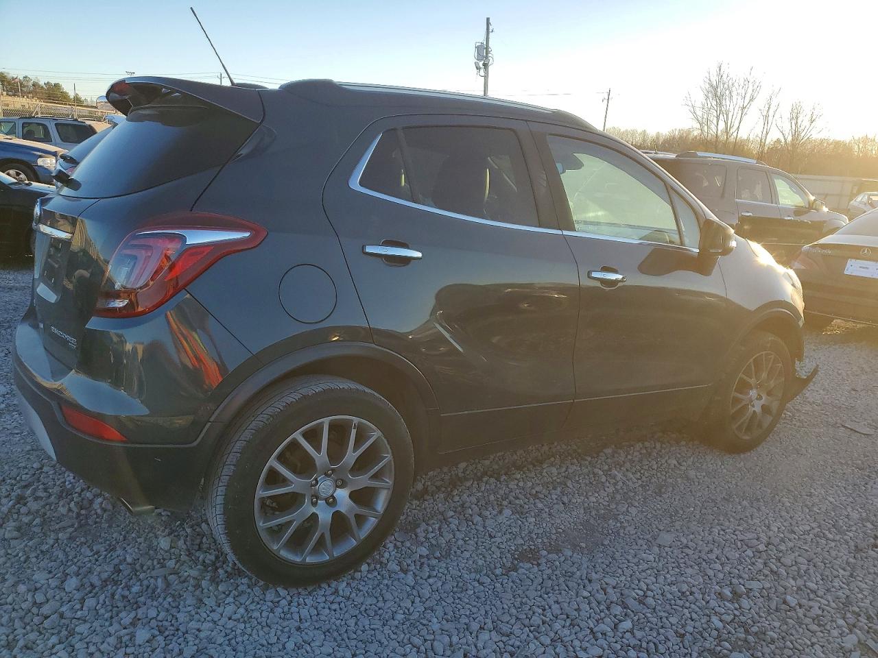 2017 BUICK ENCORE SPORT TOURING photo 3