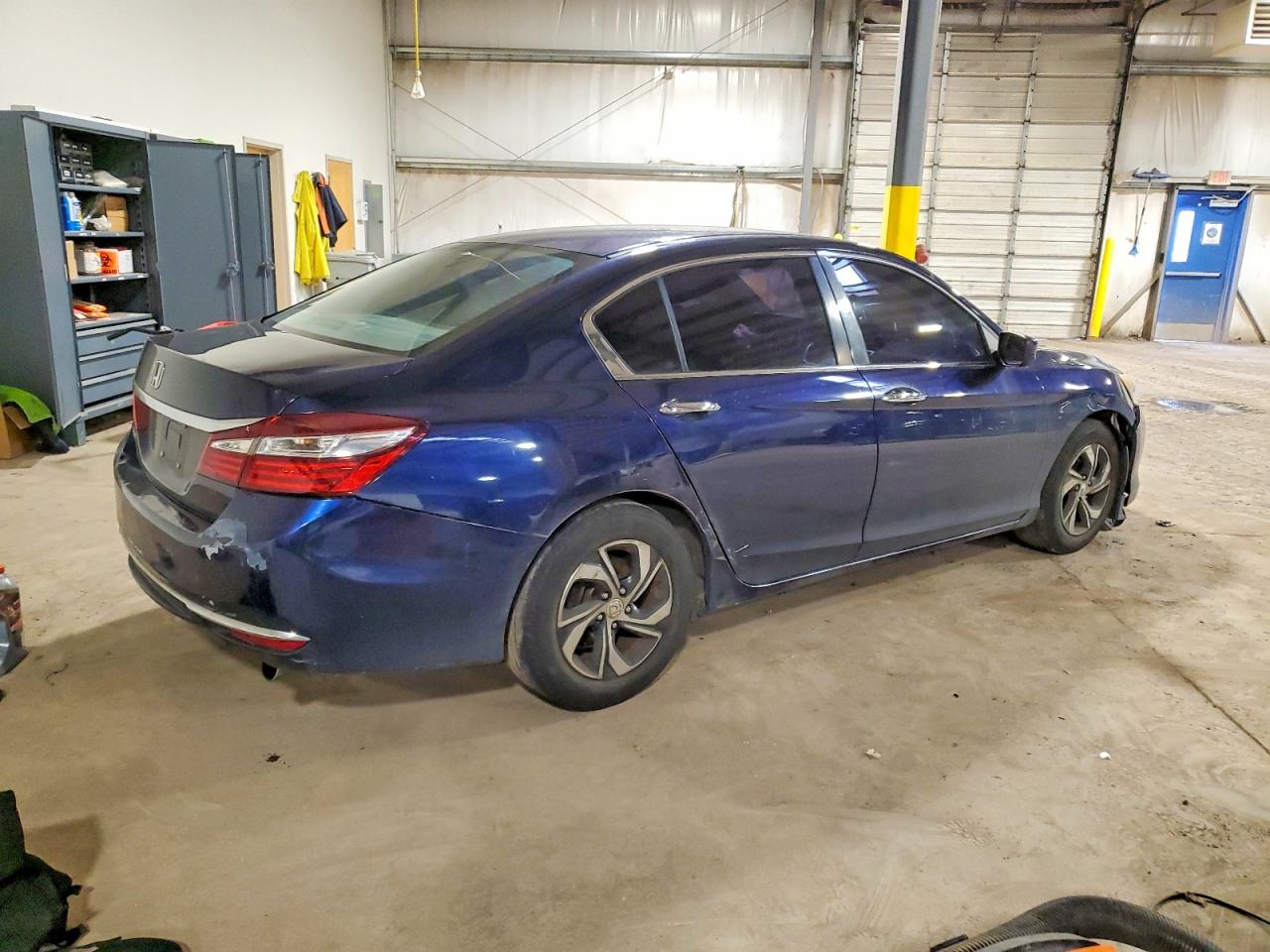 2017 HONDA ACCORD LX photo 3