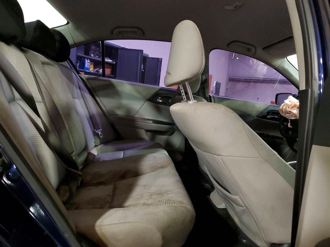 2017 HONDA ACCORD LX photo 10