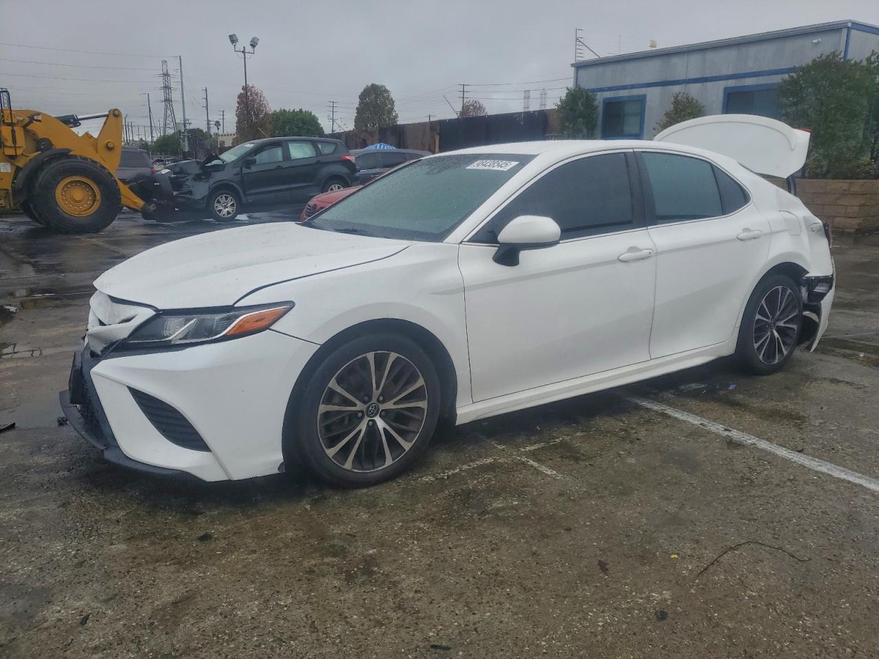 2018 TOYOTA CAMRY