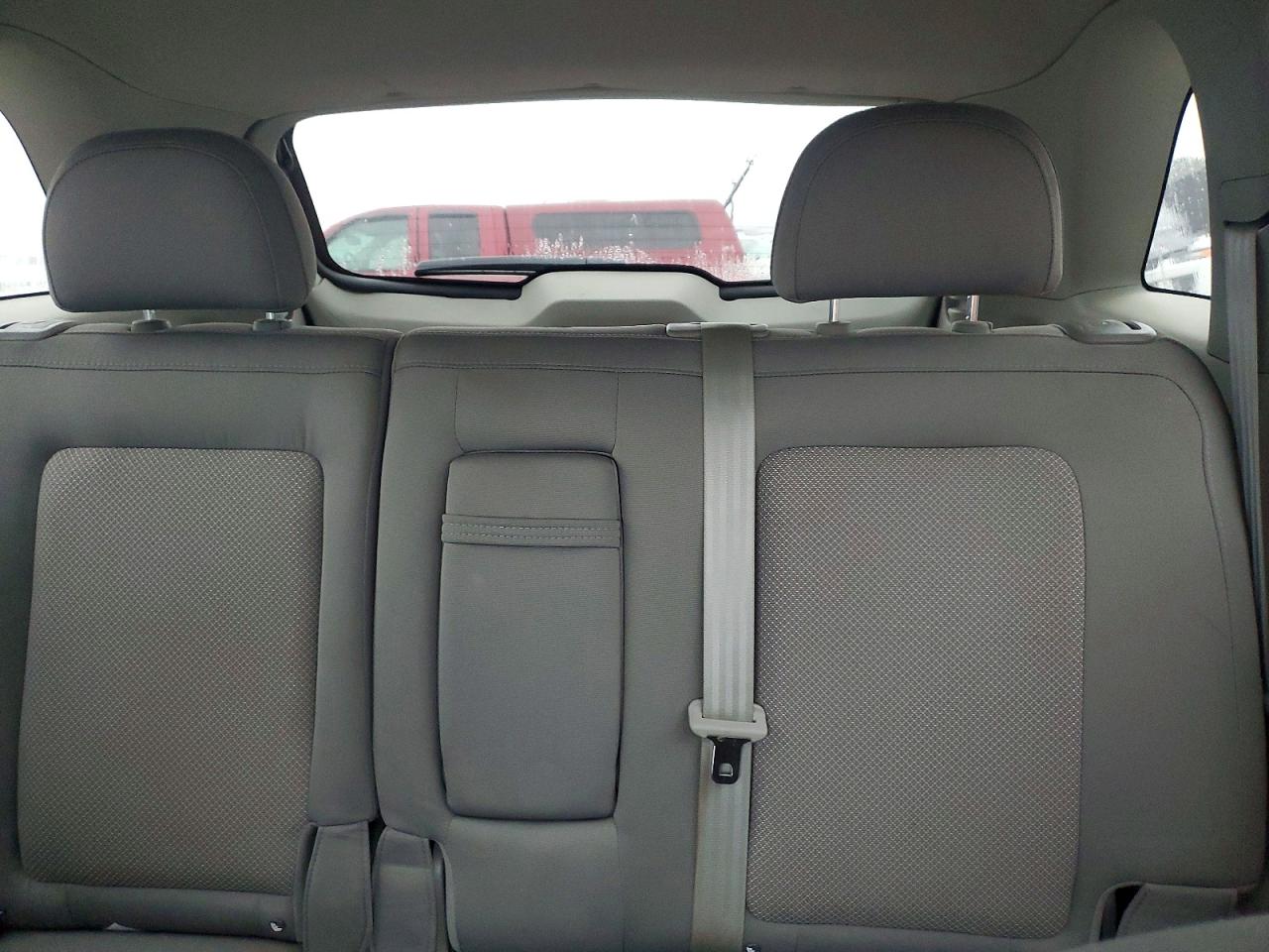 2009 SATURN VUE XR photo 10