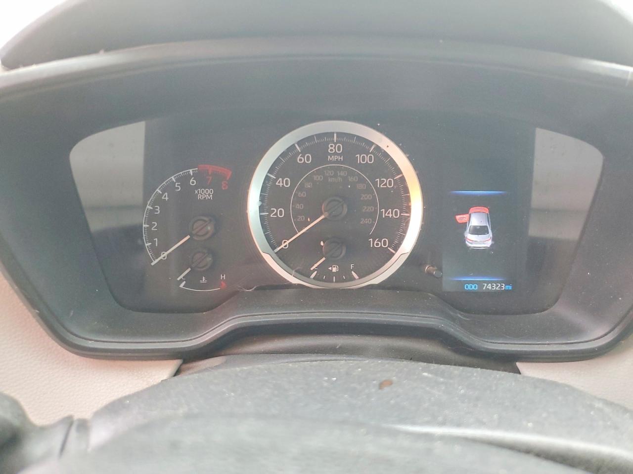 2021 TOYOTA COROLLA LE photo 9