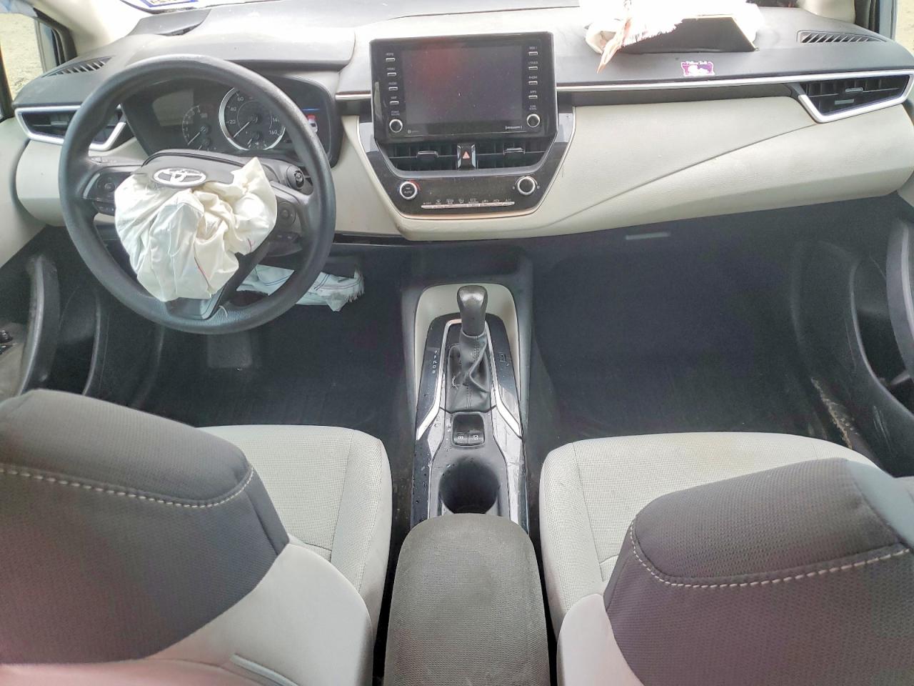 2021 TOYOTA COROLLA LE photo 8