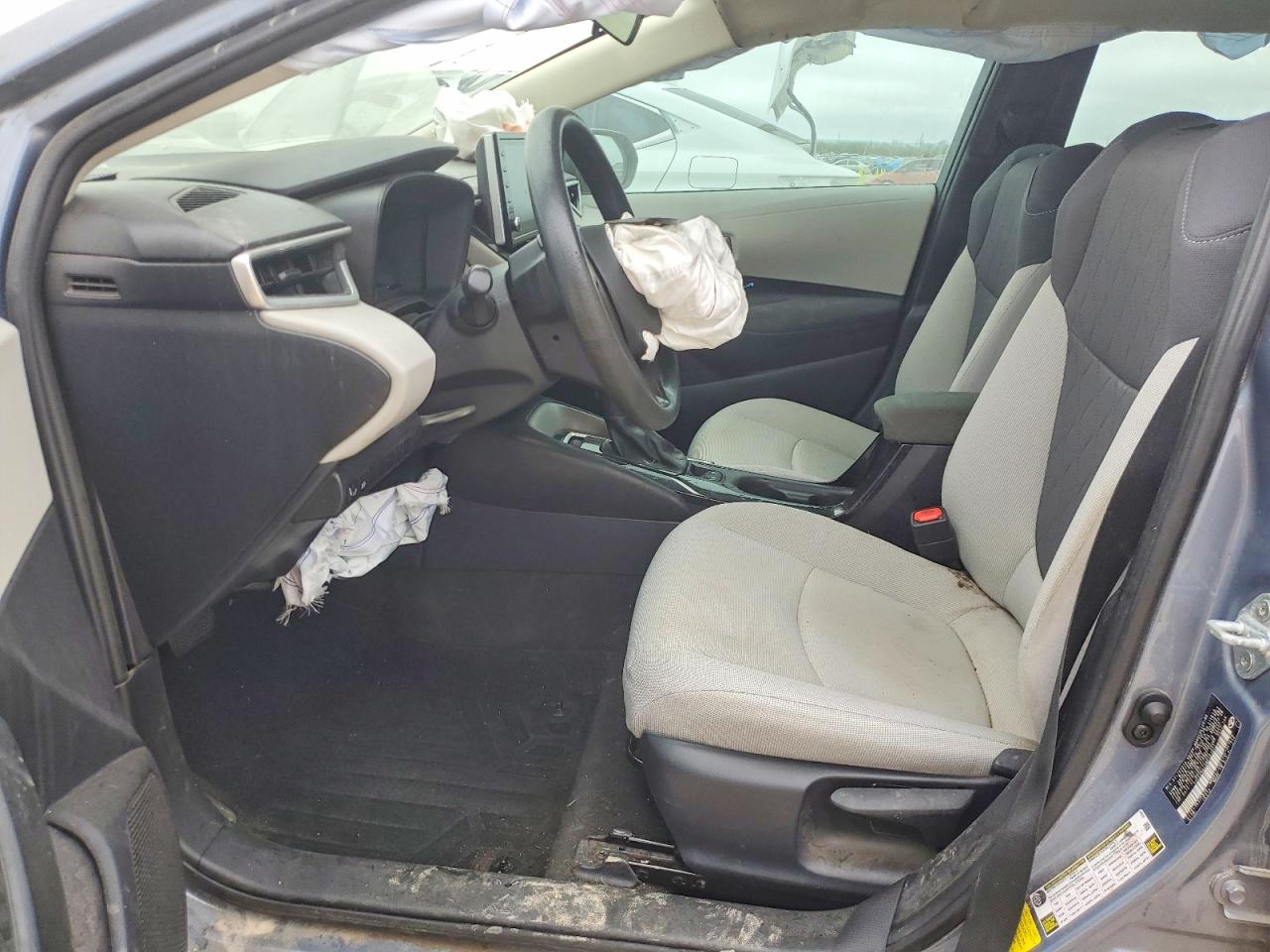 2021 TOYOTA COROLLA LE photo 7