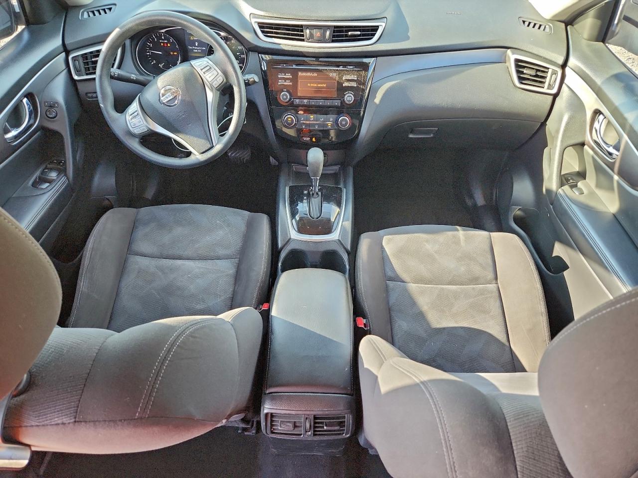 2016 NISSAN ROGUE S photo 8
