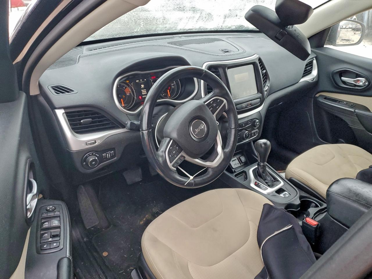 2016 JEEP CHEROKEE LATITUDE photo 22