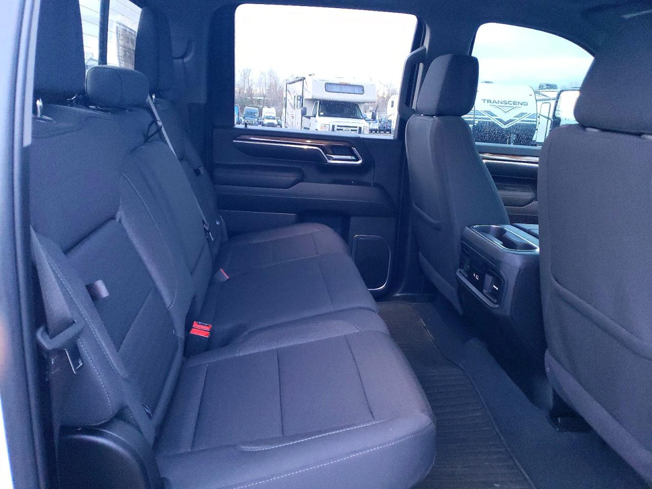 2025 CHEVROLET SILVERADO K3500 LT photo 19