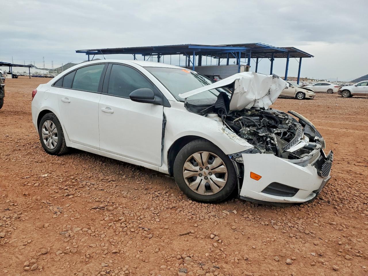 2014 CHEVROLET CRUZE LS photo 4