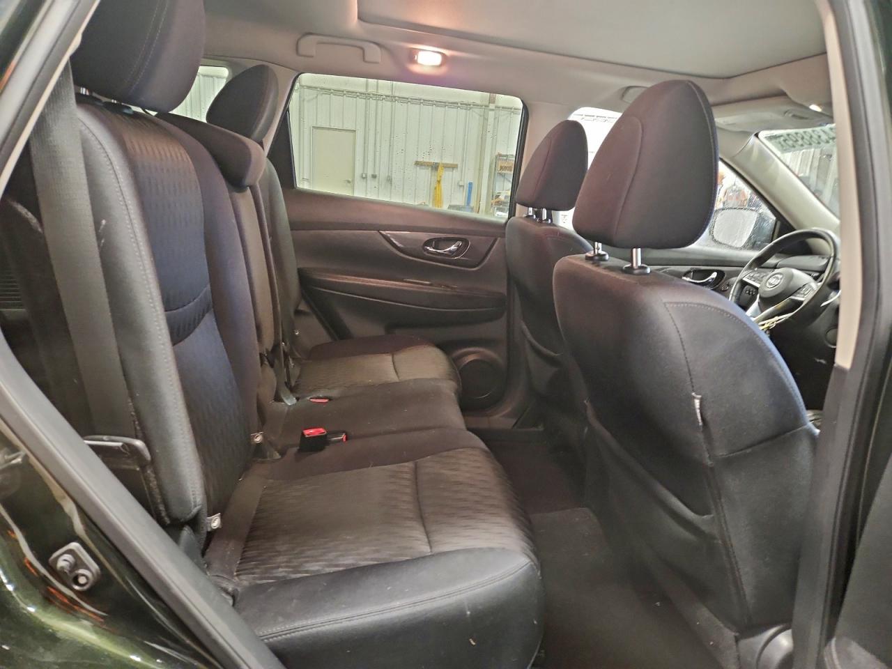 2019 NISSAN ROGUE S photo 11