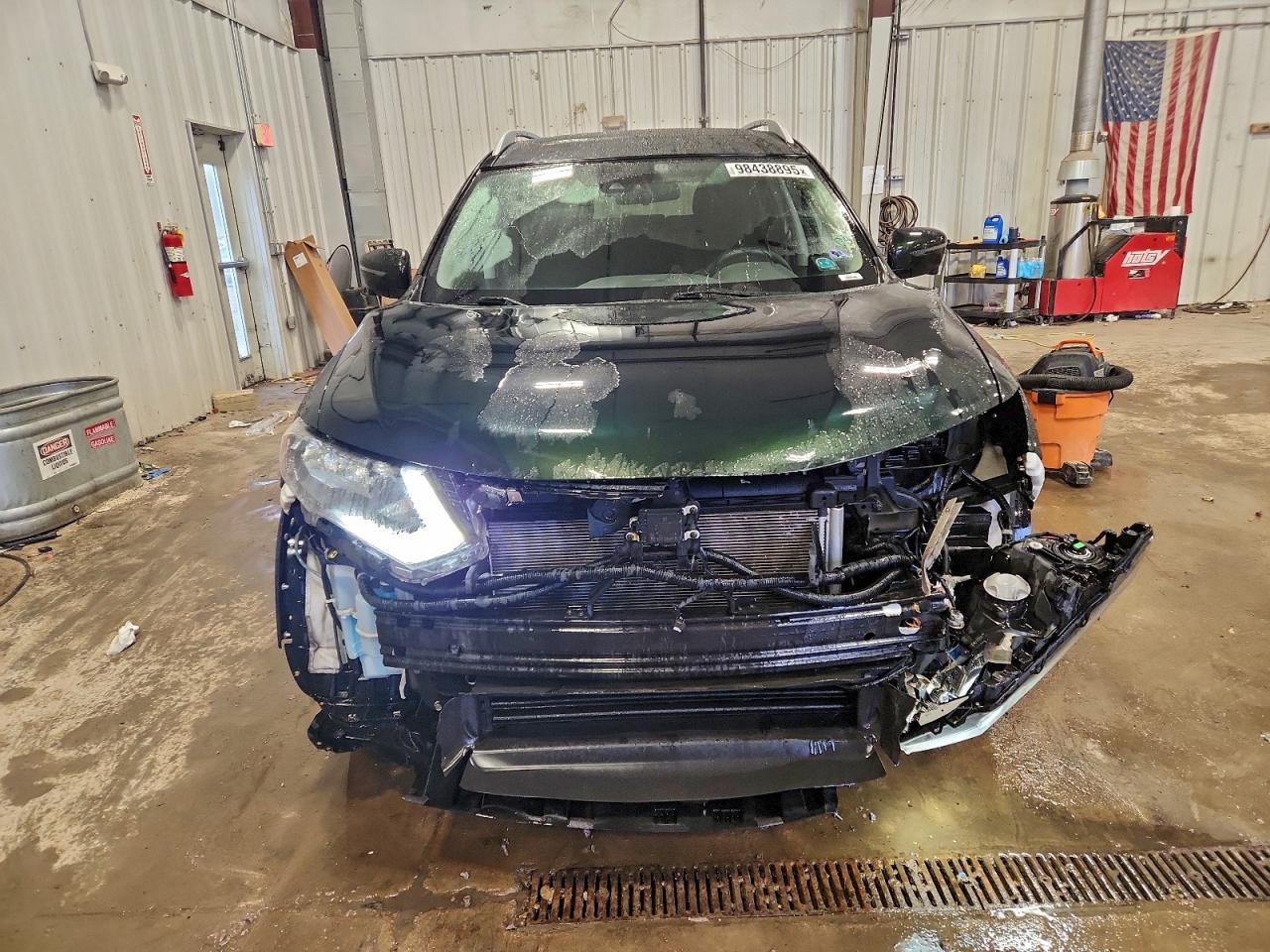 2019 NISSAN ROGUE S photo 5