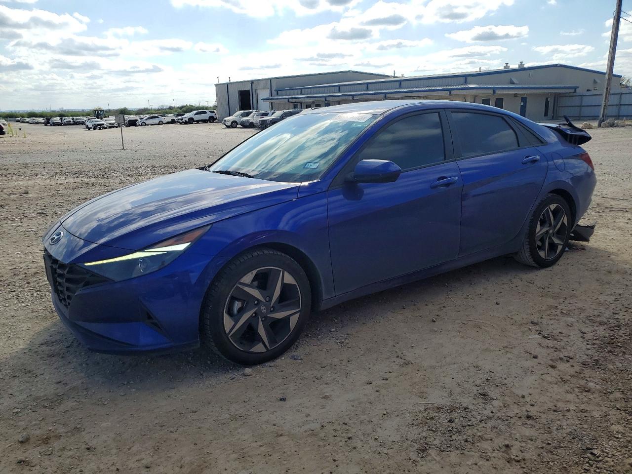 2023 HYUNDAI ELANTRA